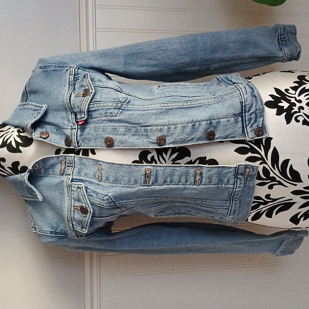 LEVI'S Jean Jacket BIG E size XS women vintage denim trucker jean jacket